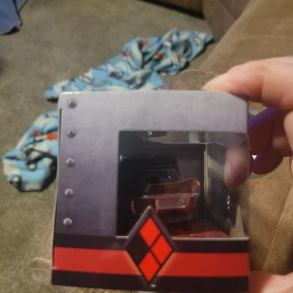 Chevrolet Corvette Stingray 1969 DC Comics Harley Quinn - Jada 1/32 Scale BOXED - Picture 5 of 8